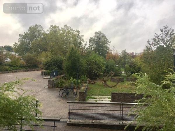 Appartement à louer à Rennes en Ille-et-Vilaine (35200), ref : 561   
Sud