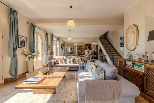 Versant Ouest / Vue mer