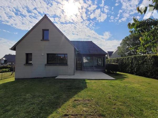 Maison à Vendre à Dinard (35800) en Ille-et-Vilaine (35)

Cette maison d'une surface habitabl...