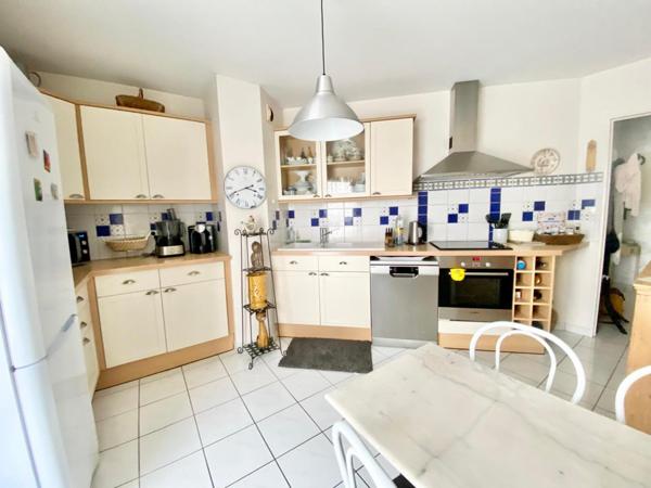 T3 spacieux calme et lumineux dans une copropriété avec piscine