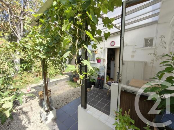 Maison à vendre  2 pièces - 36,27 m 2   MARSEILLE  - 13004