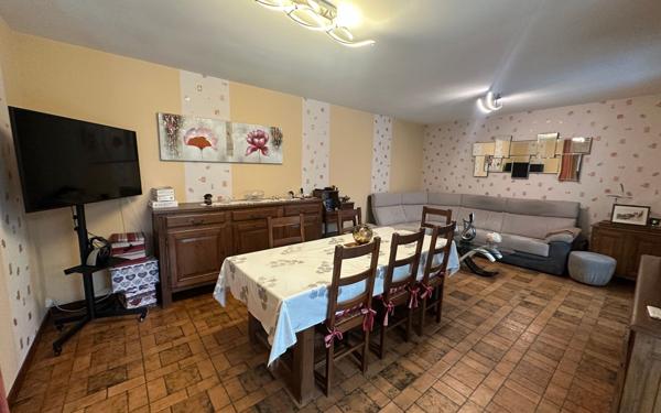 Maison à vendre    4 pièces •  Saint-Sernin-du-Bois