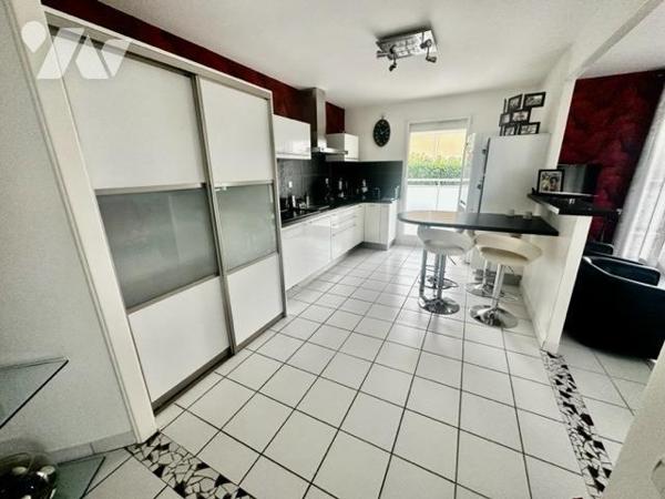 St Priest en Jarez 'le Crêt', T5 avec terrasse et jardin