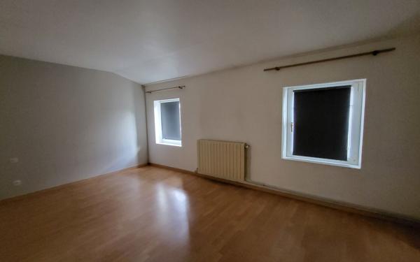 Maison à louer    5 pièces •  Agen