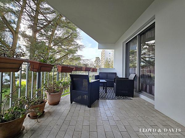 MERIGNAC - 3 pièces - 2 balcons exposé SO - très clair - au calme