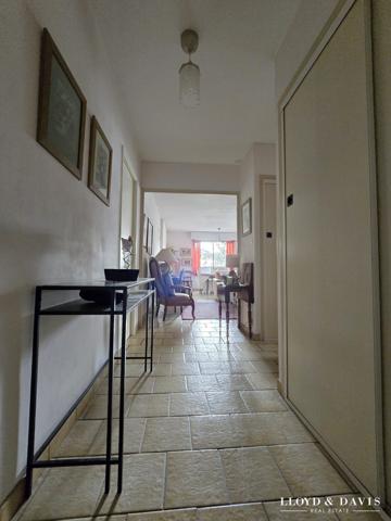 MERIGNAC - 3 pièces - 2 balcons exposé SO - très clair - au calme