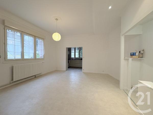 Appartement F3 à vendre  3 pièces - 71,50 m2 ST QUENTIN - 02