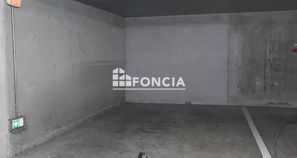 À vendre Local commercial 14 m² - Annecy 74000