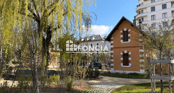 À vendre Local commercial 14 m² - Annecy 74000