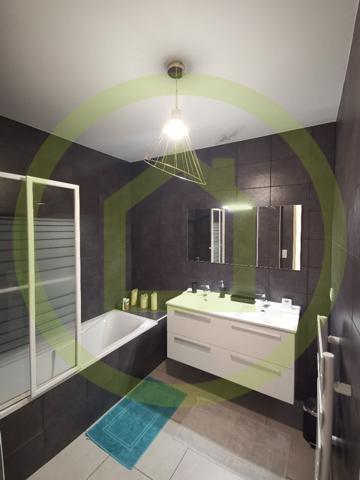 Appartement à AJACCIO (20000)