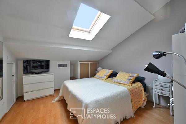 Maison de ville avec terrasse, piscine et garage