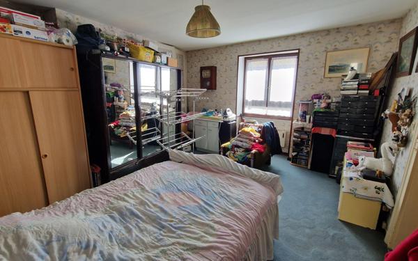 Immeuble à vendre    9 pièces •  Coulommiers