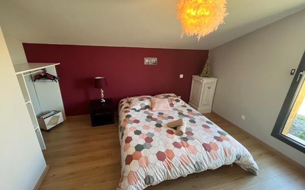 Maison à vendre    5 pièces •  Léon