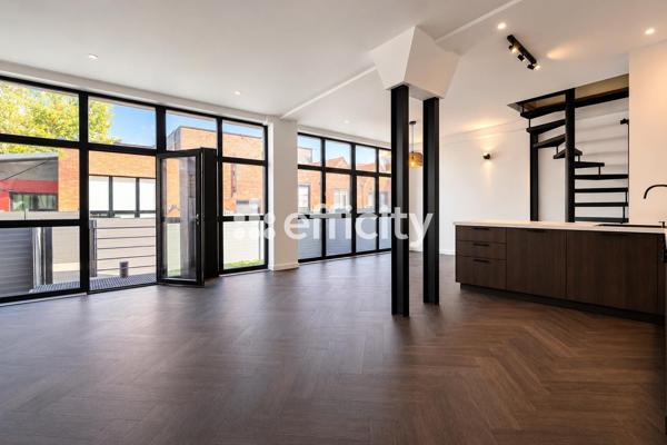 Loft
         6 pièces
        - 127 m² Exclusivité 349 000 € *
