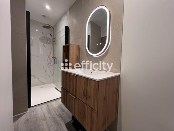 Loft
         6 pièces
        - 127 m² Exclusivité 349 000 € *
