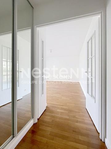Appartement à Saint Cyr l'Ecole de 3 pièce(s) avec box en sous-sol (prix inclus)..