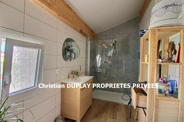 MARLHES 42660 secteur paisible à deux pas du centre du village et des commodités villa 170m² habitables 4 chambres sur 802m² de terrain