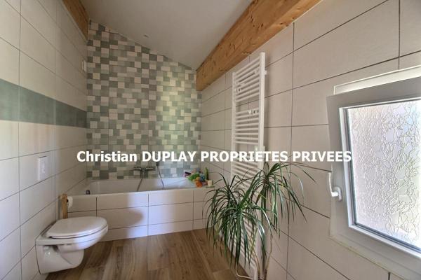 MARLHES 42660 secteur paisible à deux pas du centre du village et des commodités villa 170m² habitables 4 chambres sur 802m² de terrain