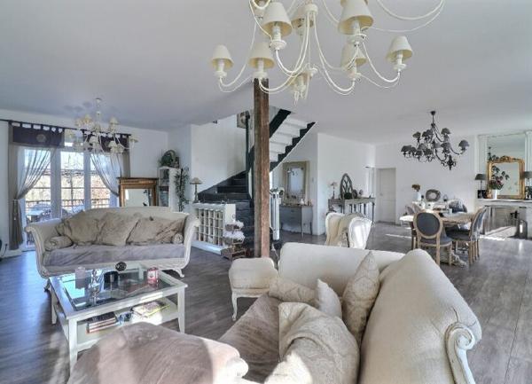 Maison à vendre    5 pièces •  Genlis