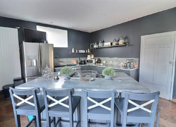 Maison à vendre    5 pièces •  Genlis