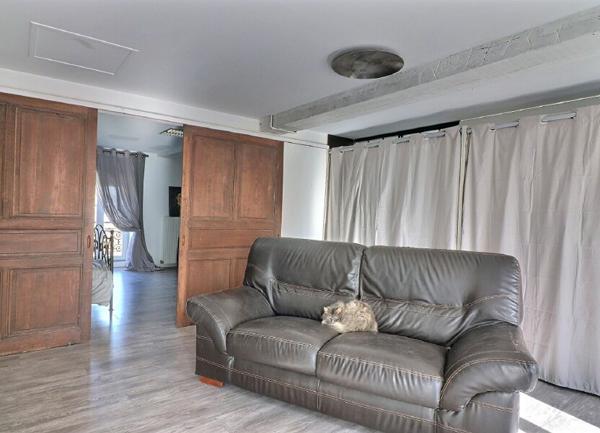 Maison à vendre    5 pièces •  Genlis