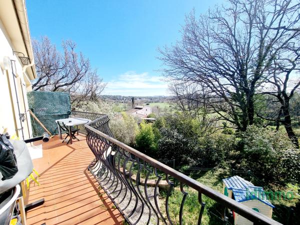 Affaire et Rare Draguignan F2 1 ét 2 terrasse vendu avec terrain de 180m et 2 places parkiing 159000€ dpe d Draguignan (83300)