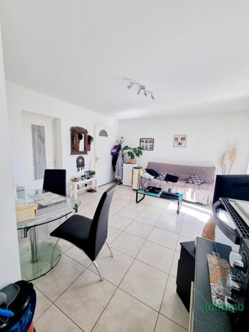Affaire et Rare Draguignan F2 1 ét 2 terrasse vendu avec terrain de 180m et 2 places parkiing 159000€ dpe d Draguignan (83300)
