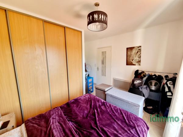 Affaire et Rare Draguignan F2 1 ét 2 terrasse vendu avec terrain de 180m et 2 places parkiing 159000€ dpe d Draguignan (83300)