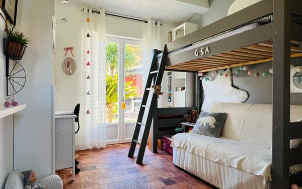 Maison à vendre    6 pièces •  Rivedoux-Plage