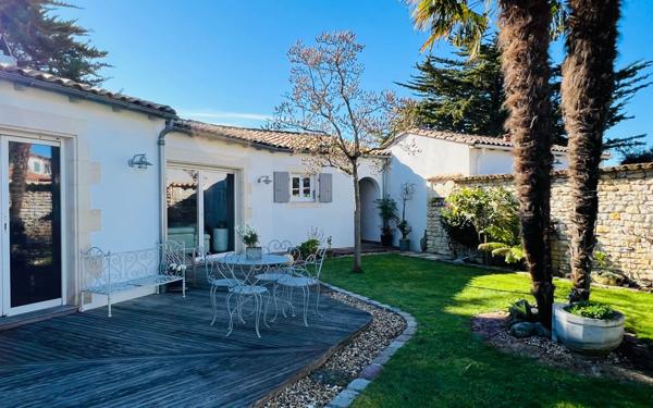 Maison à vendre    6 pièces •  Rivedoux-Plage