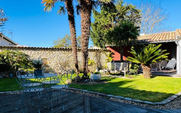 Maison à vendre    6 pièces •  Rivedoux-Plage