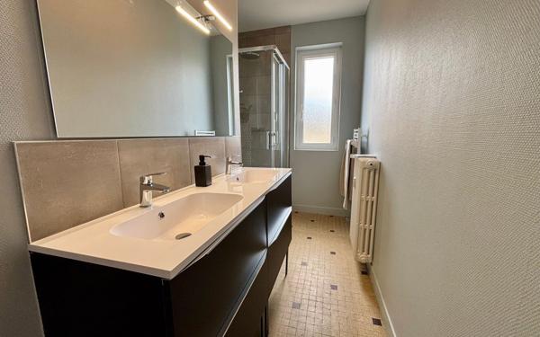 Appartement à louer    2 pièces • 16,92 m2 Poitiers