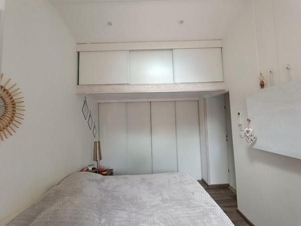 Maison à CASTRES-GIRONDE, 33640 - 5 pièces 94m²