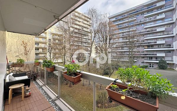 Appartement à louer    4 pièces • 80,37 m2 Paris 15