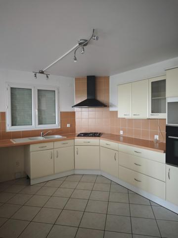 Maison à GRISOLLES, 82170 - 5 pièces 139m²