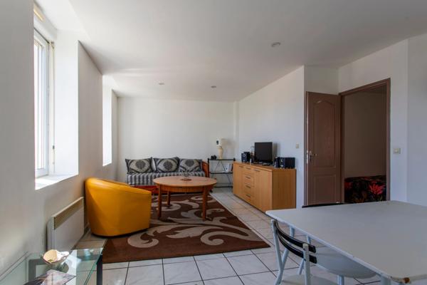 Immeuble à vendre NIMES (30)
