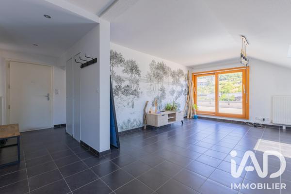 Appartement à vendre 4 pièces 79,23 m² Saint-Jeoire-Prieuré
