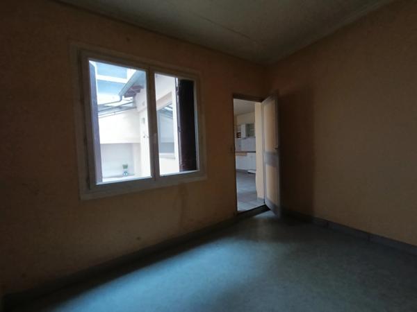 Appartement à vendre 2 pièces VILLENEUVE SUR LOT (47) GRAND t2 AVEC EXCTERIEUR