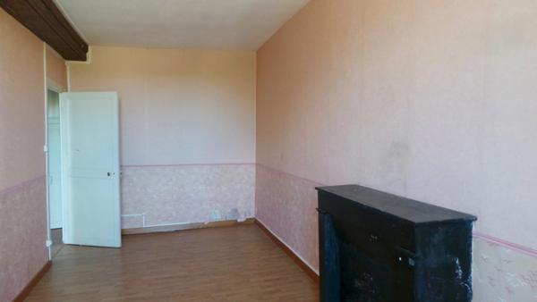 Maison à vendre 4 pièces MONTREAL (89)