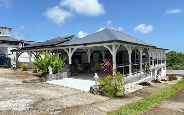 Maison à vendre    7 pièces •  Anse-Bertrand