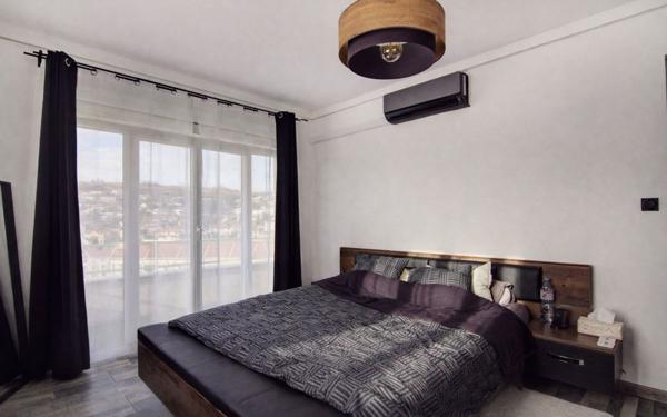 Appartement à vendre    3 pièces • 101 m2 Saint-Chamond