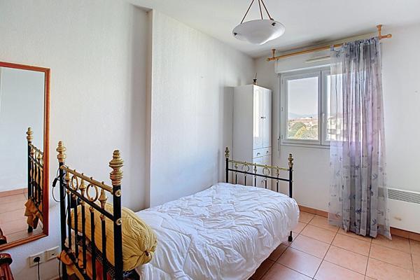 Appartement T4 avec BALCON  et DOUBLE GARAGE