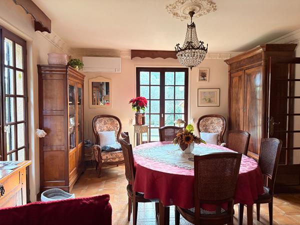 Maison de plain-pied avec appartement attenant ? Environnement privilégié à Ventenac-Cabardès