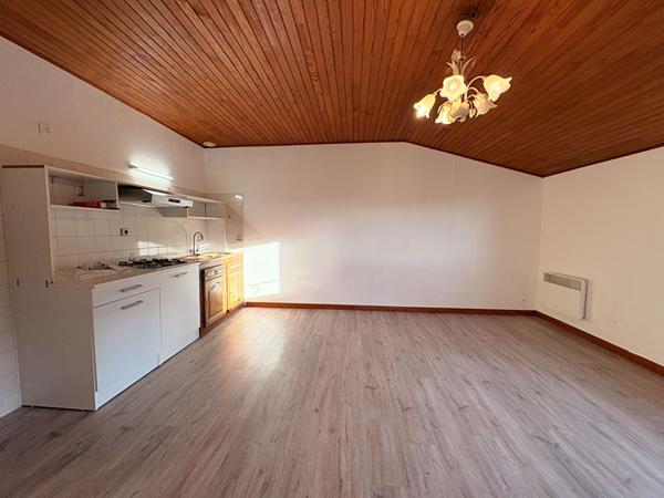 Maison de plain-pied avec appartement attenant ? Environnement privilégié à Ventenac-Cabardès