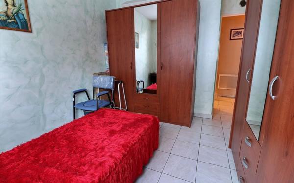 Appartement à vendre    3 pièces •  Marseille 12