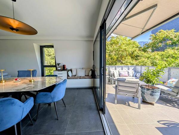 T3 dernier étage avec terrasse plein Sud - Hyper-centre d'Aix-les-Bains
