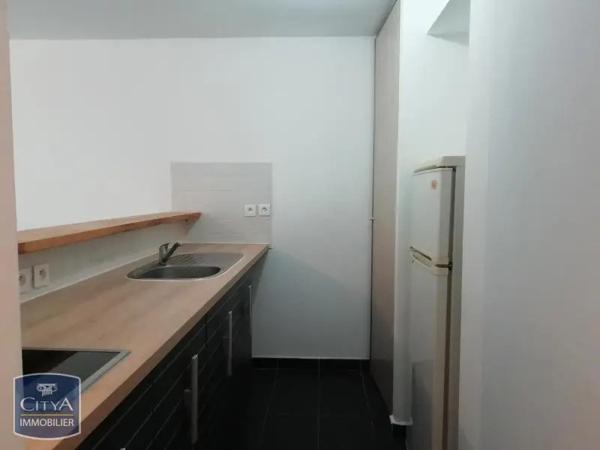 Appartement à louer 2 pièces 40.18m² Saint-Joseph (97480)