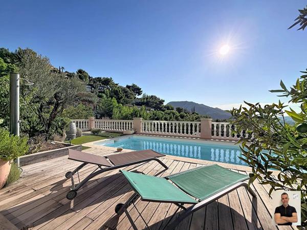 Maison Toulon vue Mer