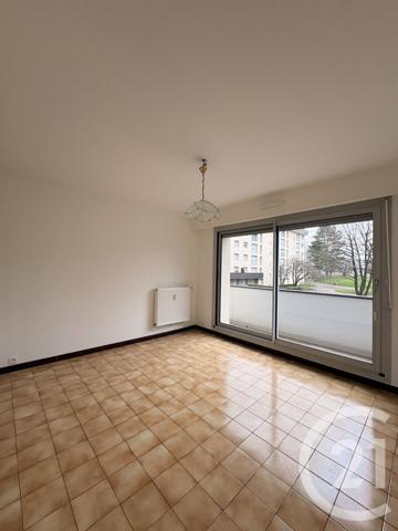 Appartement T4 à vendre  4 pièces - 82 m2 VENISSIEUX - 69