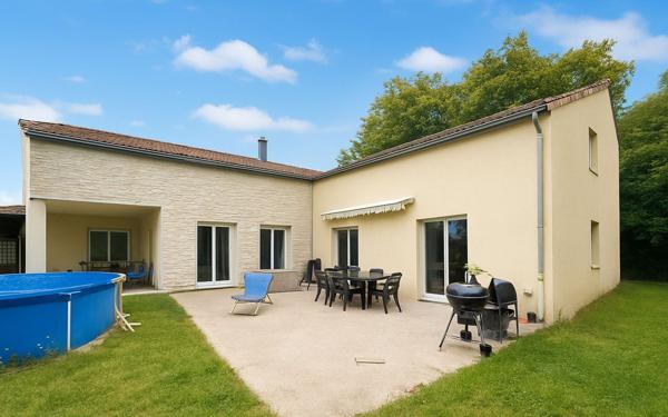 Maison à vendre    6 pièces • 280 m2 Blesmes